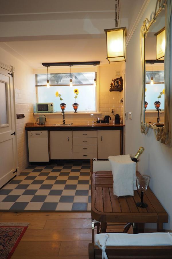 B&B Bureau Warmoesstraat Den Burg Ngoại thất bức ảnh